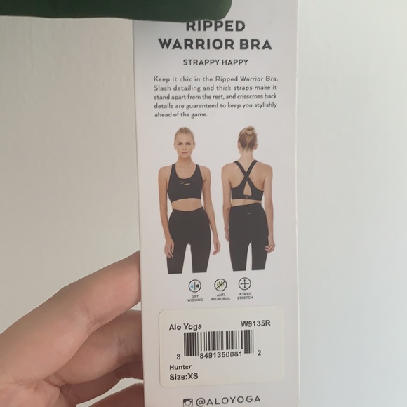 Alo yoga NWT sports bra - Picture 2 of 4